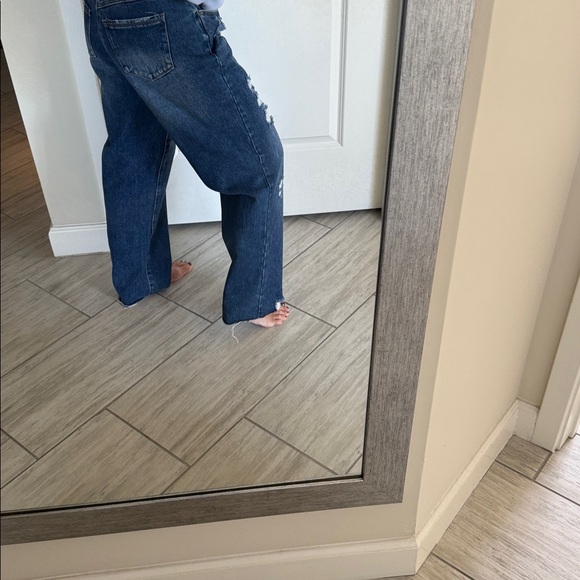 1822 Denim Dark Blue Distressed Ankle Jeans - Picture 4 of 4